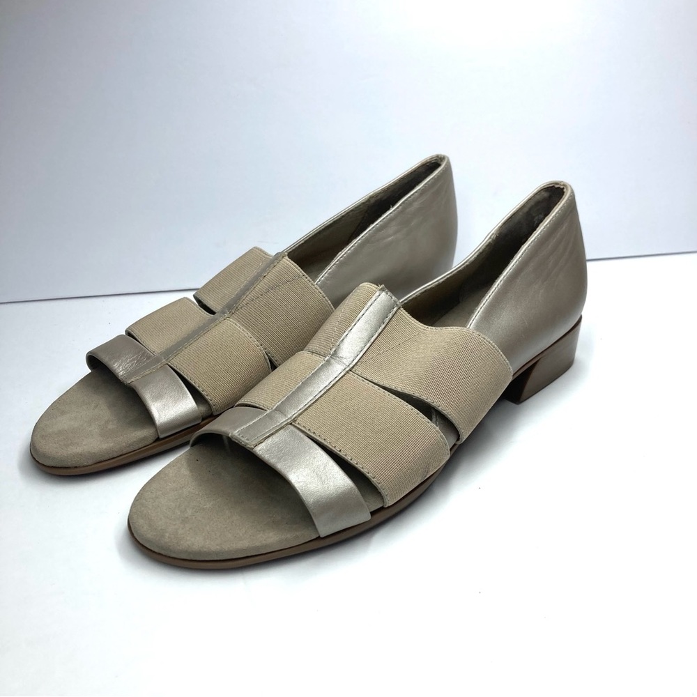 Munro Naomi Strappy Slip On Dress Sandals Flats Shoes 7.5  SS Silver